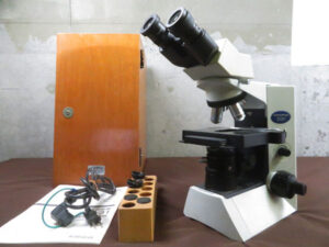 グッドデザイン賞受賞 OLYMPUS オリンパス CX31 生物顕微鏡