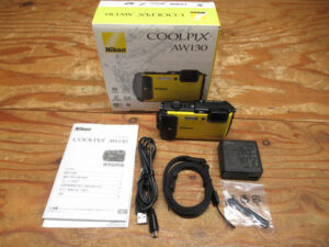 Nikon ニコン COOLPIX AW130 デジタルカメラ 元箱 バッテリー 充電器付き