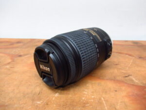 Nikon DX AF-S NIKKOR 55-300mm 1:4.5-5.6G ED ニコン カメラレンズ