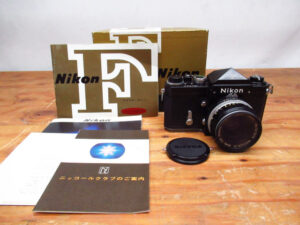 Nikon ニコン F アイレベル 一眼レフ フィルムカメラ NIKKOR-H 50mm レンズセット