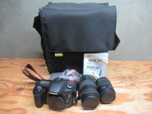Canon キヤノン デジタル一眼レフカメラ EOS 30D / ズームレンズ EF 28-90mm / EF 90-300mm