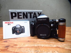 PENTAX ペンタックス 67II 2 フィルムカメラ