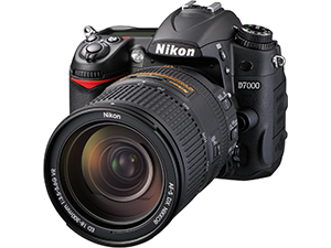 Nikon D7000 ダブルズームキット