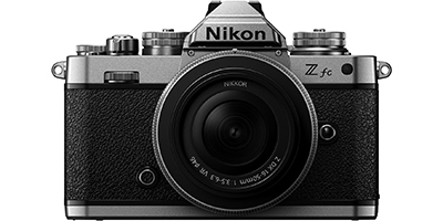 ミラーレス一眼カメラ