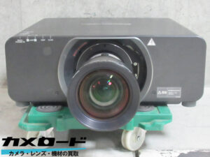 約6000時間使用 Panasonic パナソニック PT-DZ10K DLPプロジェクター 10600ANSIルーメン